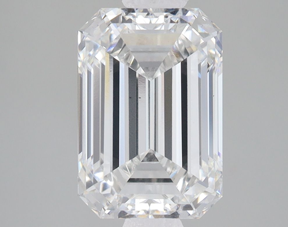3.10 ct. emerald Lab Grown Diamond front image