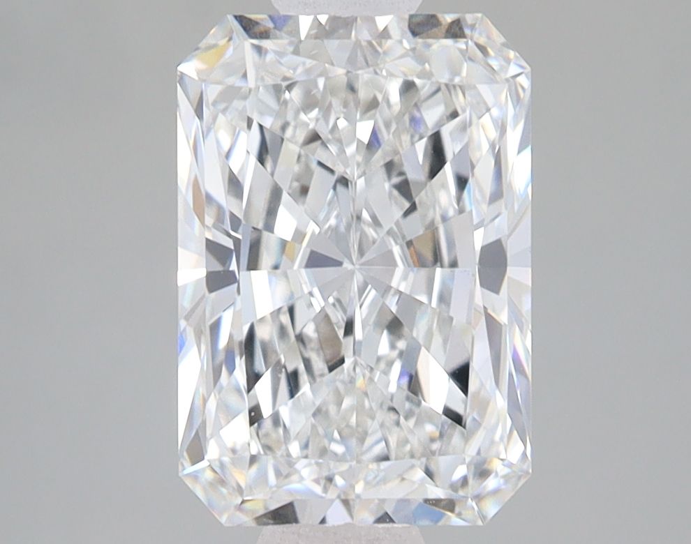 2.86 ct. radiant Lab Grown Diamond front image