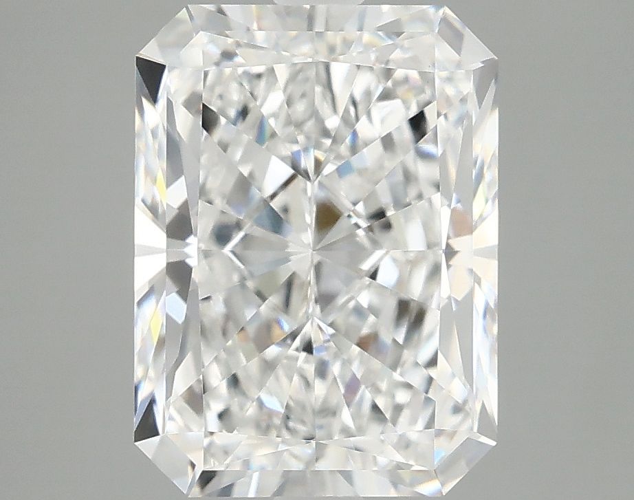 3.90 ct. radiant Lab Grown Diamond front image