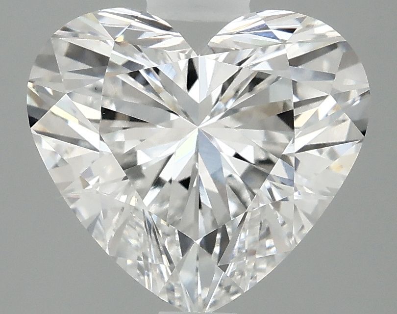 3.05 carat e VS1 EX Cut IGI heart diamond