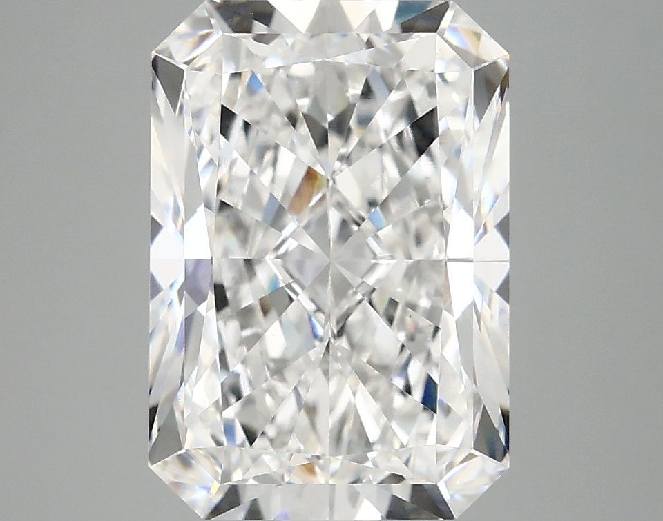 4.40 ct. radiant Lab Grown Diamond front image
