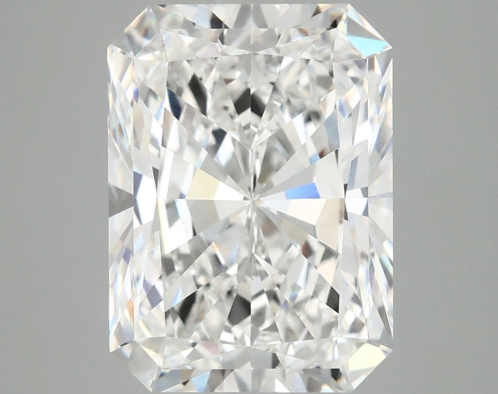 5.08 ct. radiant Lab Grown Diamond front image