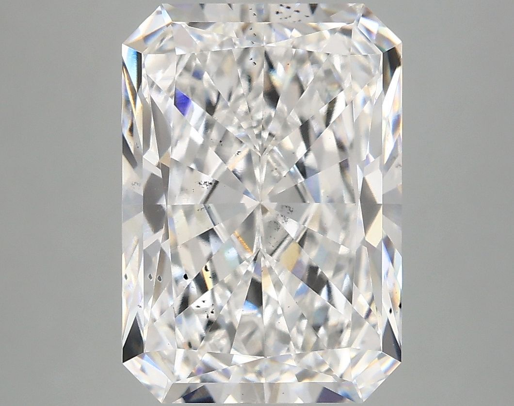 5.02 ct. radiant Lab Grown Diamond front image