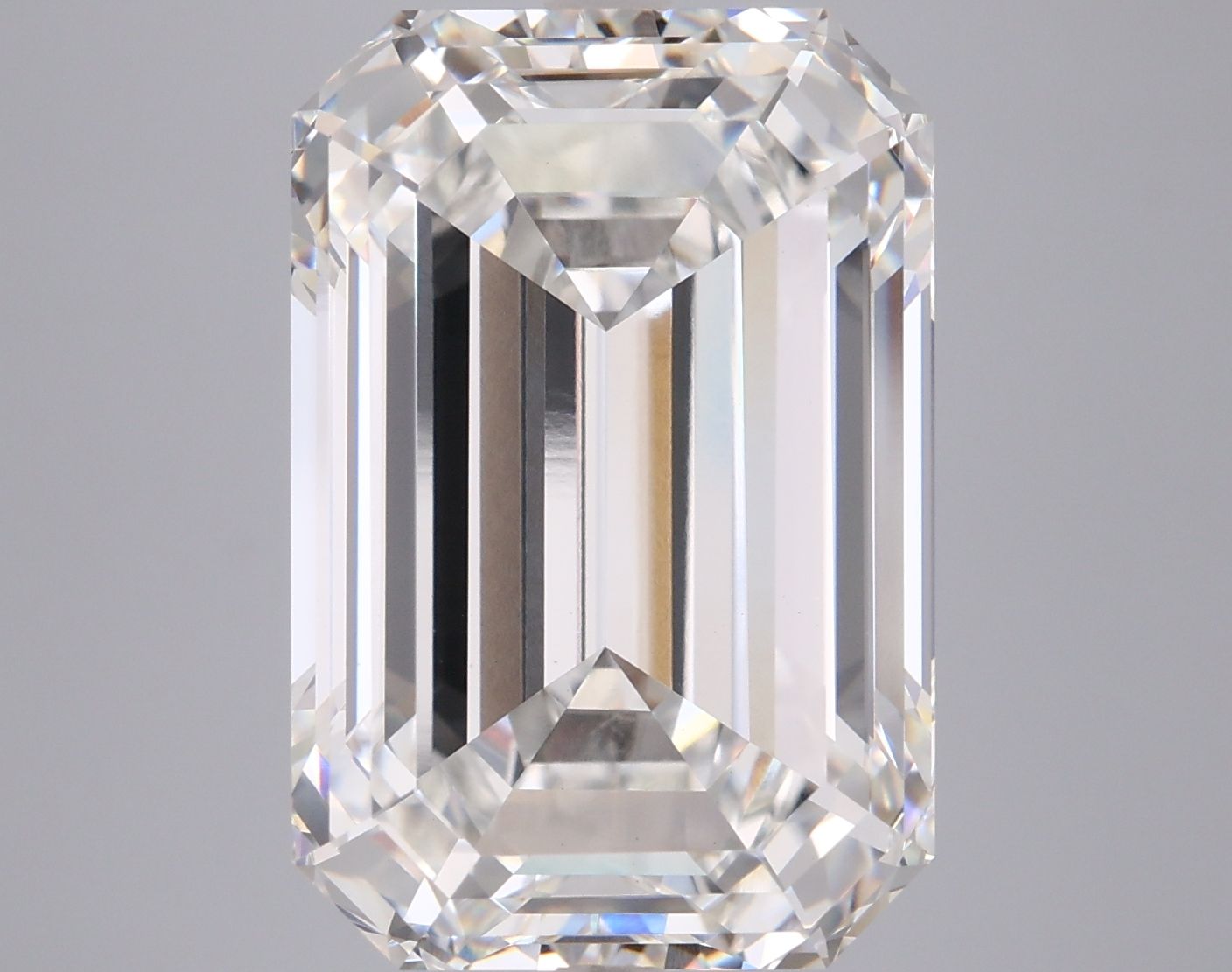 11.56 ct. emerald Lab Grown Diamond front image