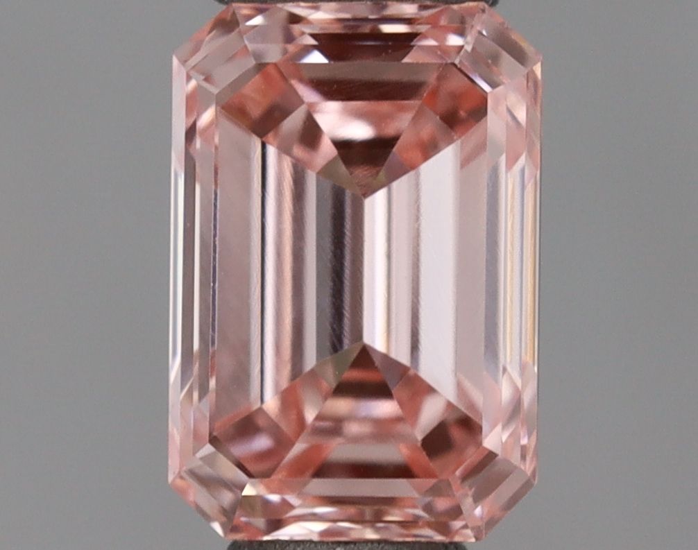 0.55 ct. emerald Lab Grown Diamond front image