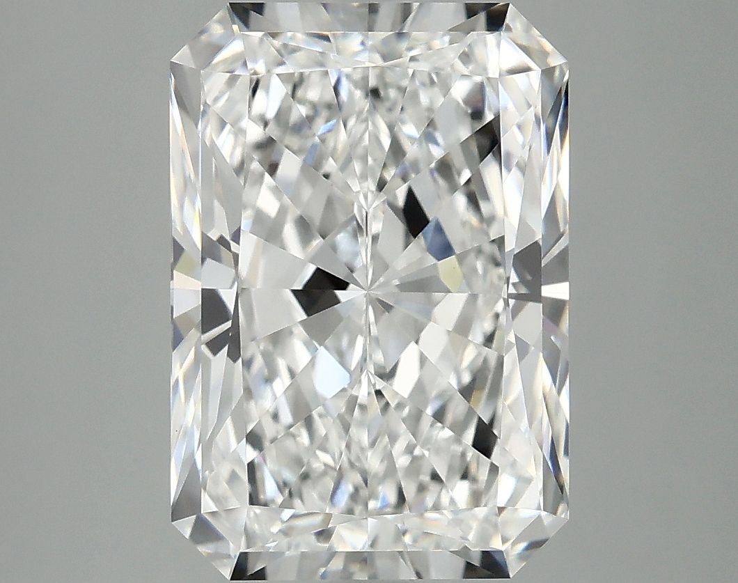 5.09 ct. radiant Lab Grown Diamond front image