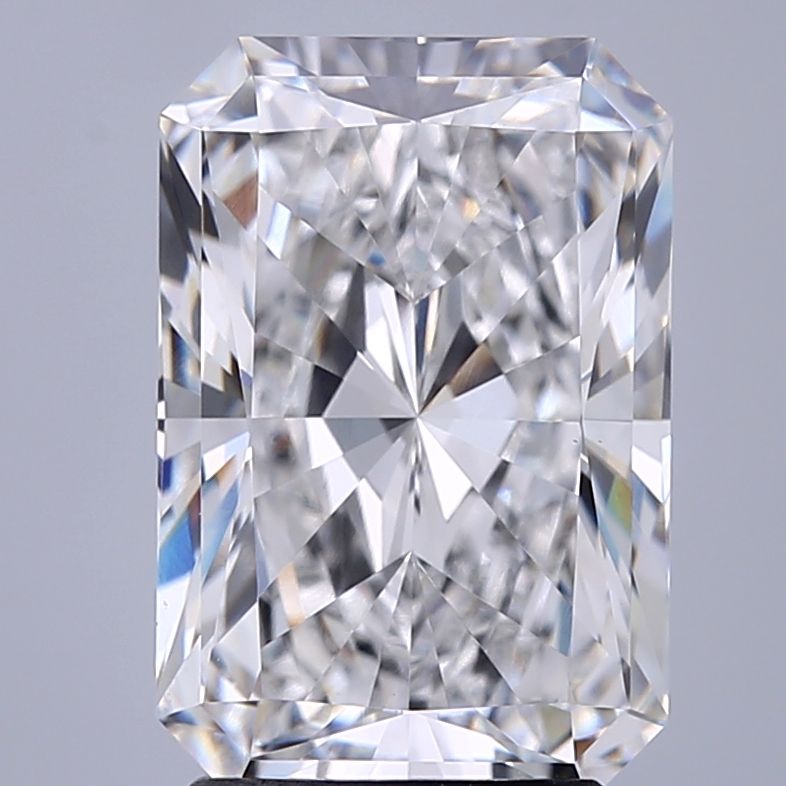 3.20 ct. radiant Lab Grown Diamond front image