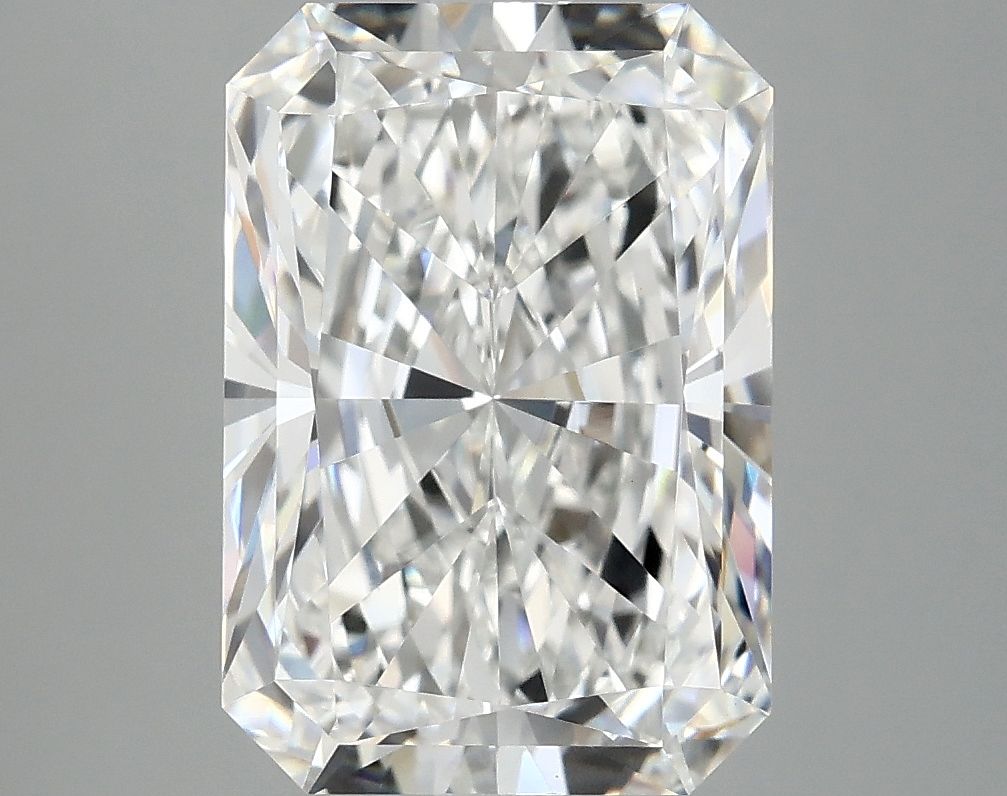 4.25 ct. radiant Lab Grown Diamond front image