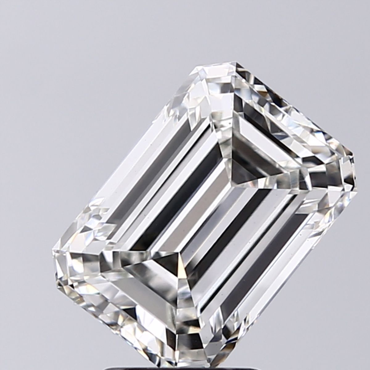 3.51 ct. emerald Lab Grown Diamond front image