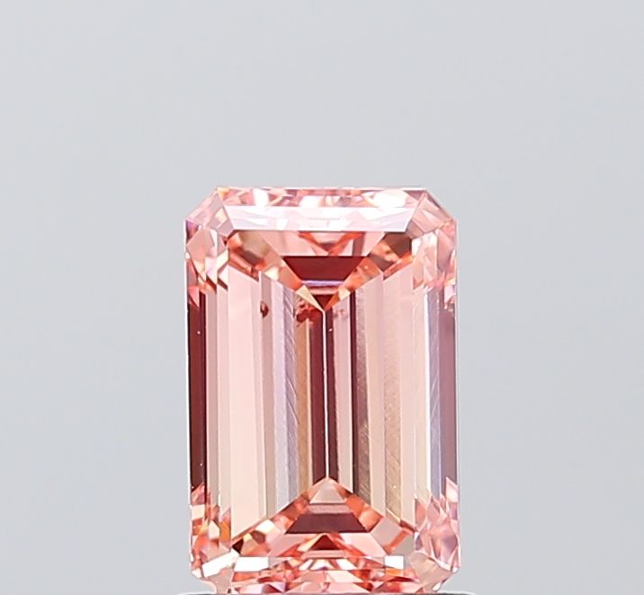 1.55 ct. emerald Lab Grown Diamond front image