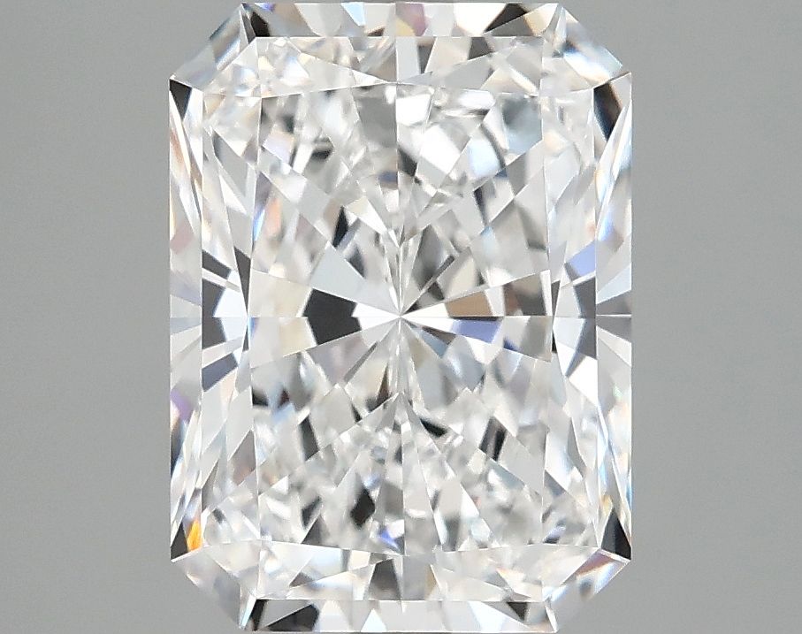 4.05 ct. radiant Lab Grown Diamond front image