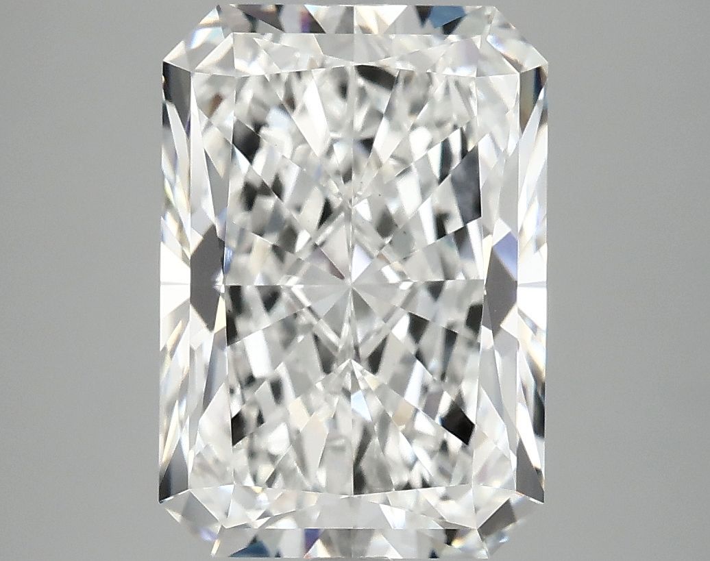 5.04 ct. radiant Lab Grown Diamond front image