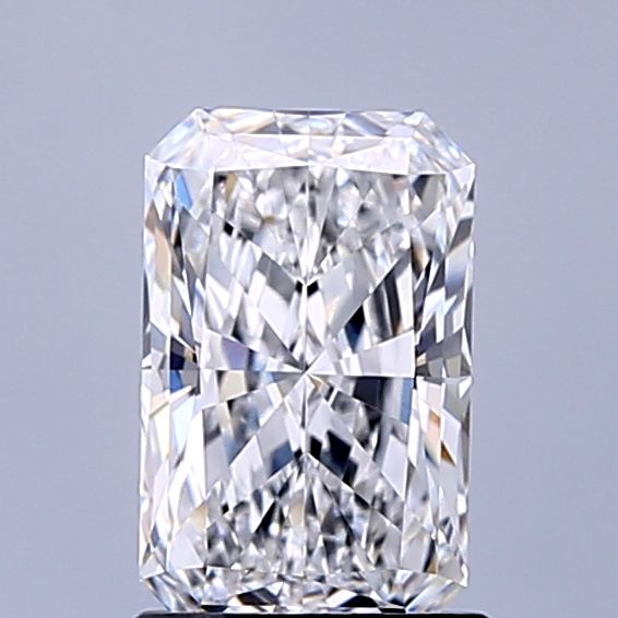 1.32 ct. radiant Lab Grown Diamond front image