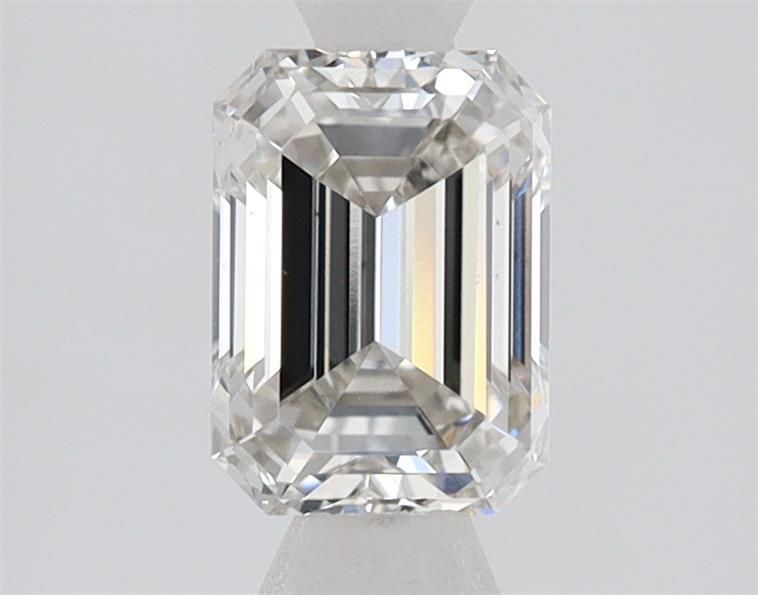 1.05 ct. emerald Lab Grown Diamond front image