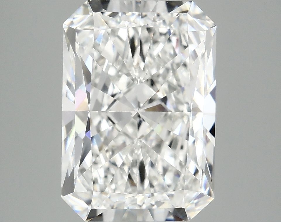3.92 ct. radiant Lab Grown Diamond front image