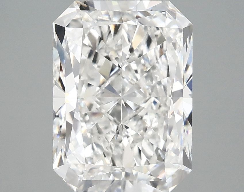 3.08 ct. radiant Lab Grown Diamond front image