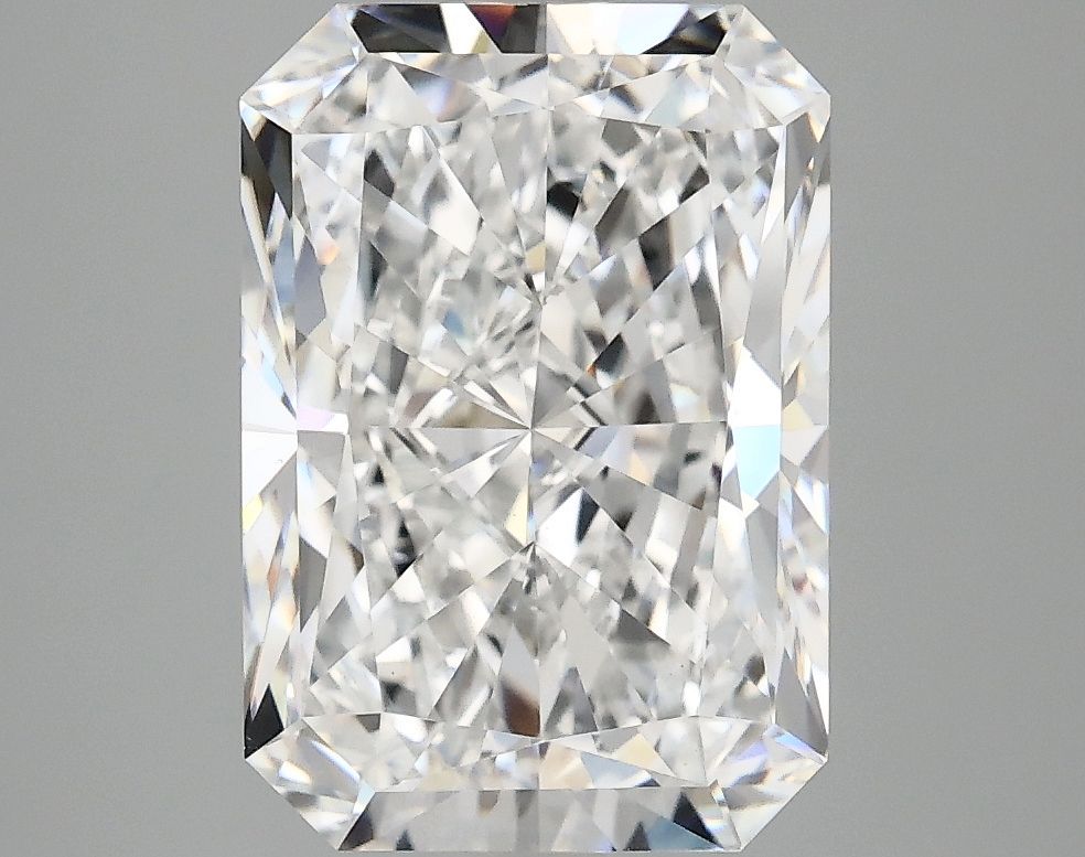 4.05 ct. radiant Lab Grown Diamond front image