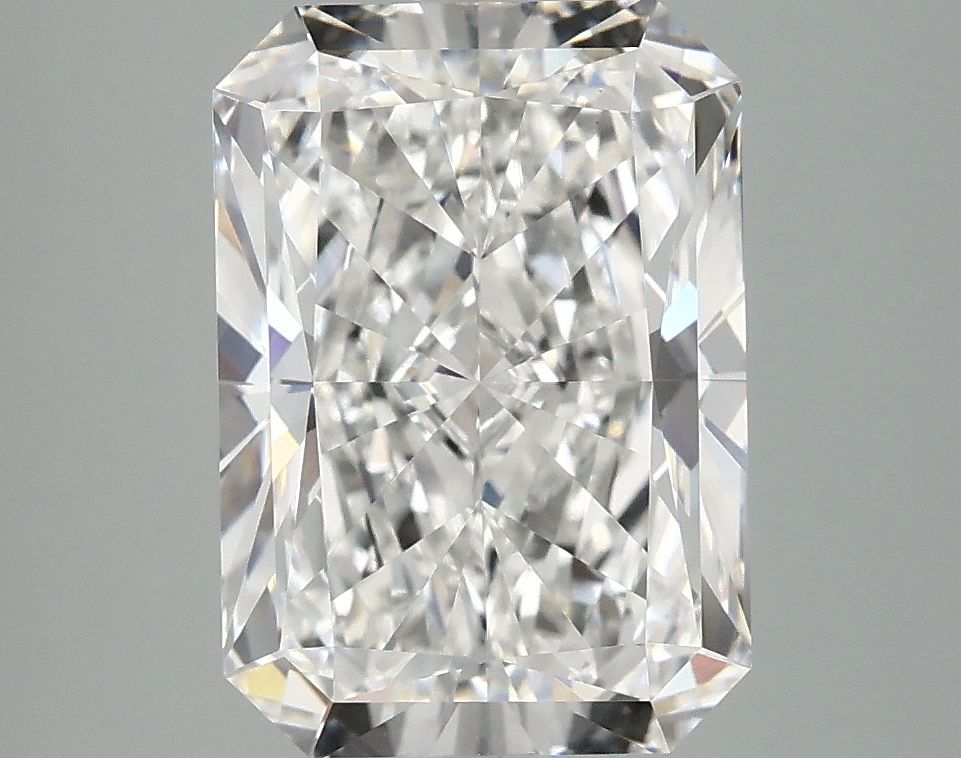 4.16 ct. radiant Lab Grown Diamond front image