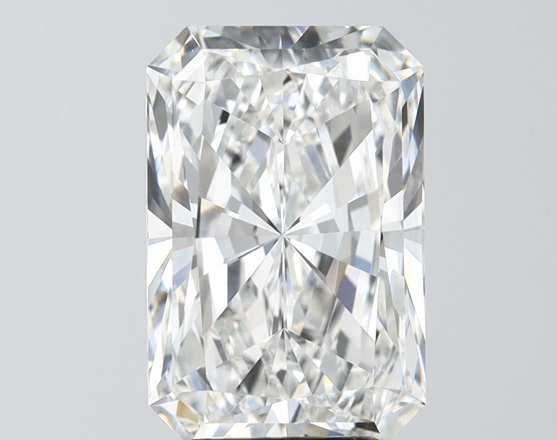 4.79 ct. radiant Lab Grown Diamond front image