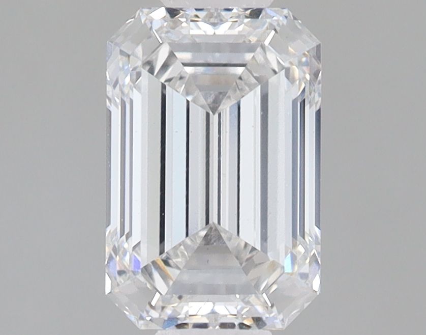 1.52 ct. emerald Lab Grown Diamond front image