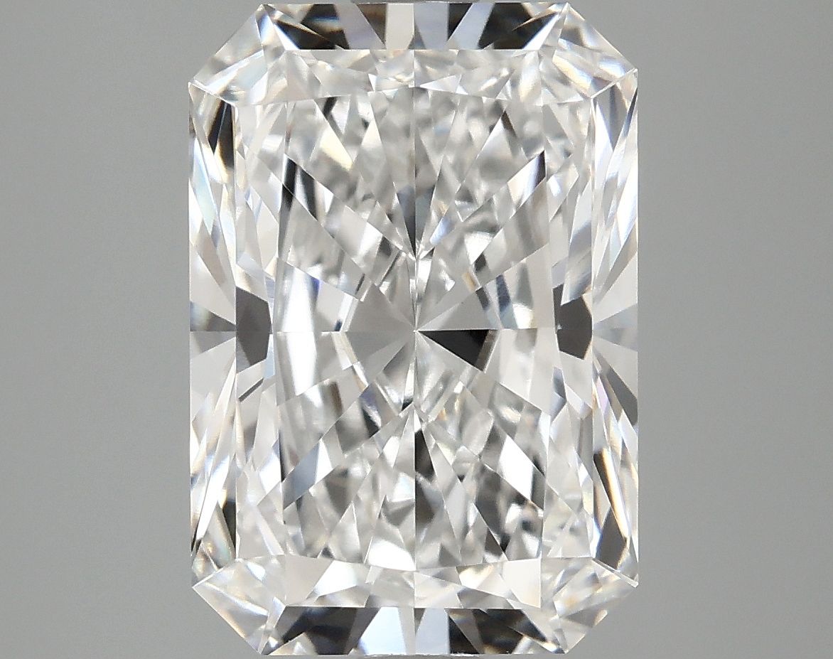 3.09 ct. radiant Lab Grown Diamond front image