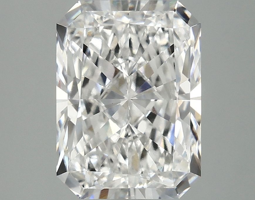 3.04 ct. radiant Lab Grown Diamond front image