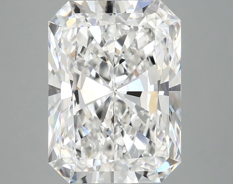 4.20 ct. radiant Lab Grown Diamond front image
