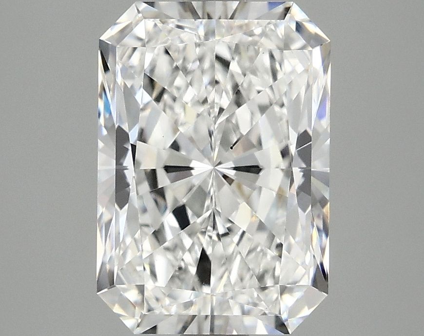 2.97 ct. radiant Lab Grown Diamond front image