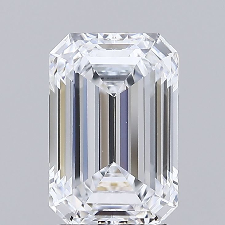 2.54 ct. emerald Lab Grown Diamond front image