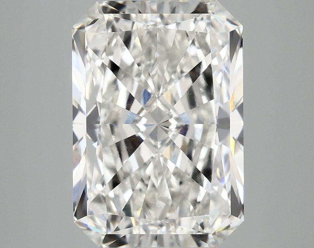 4.89 ct. radiant Lab Grown Diamond front image
