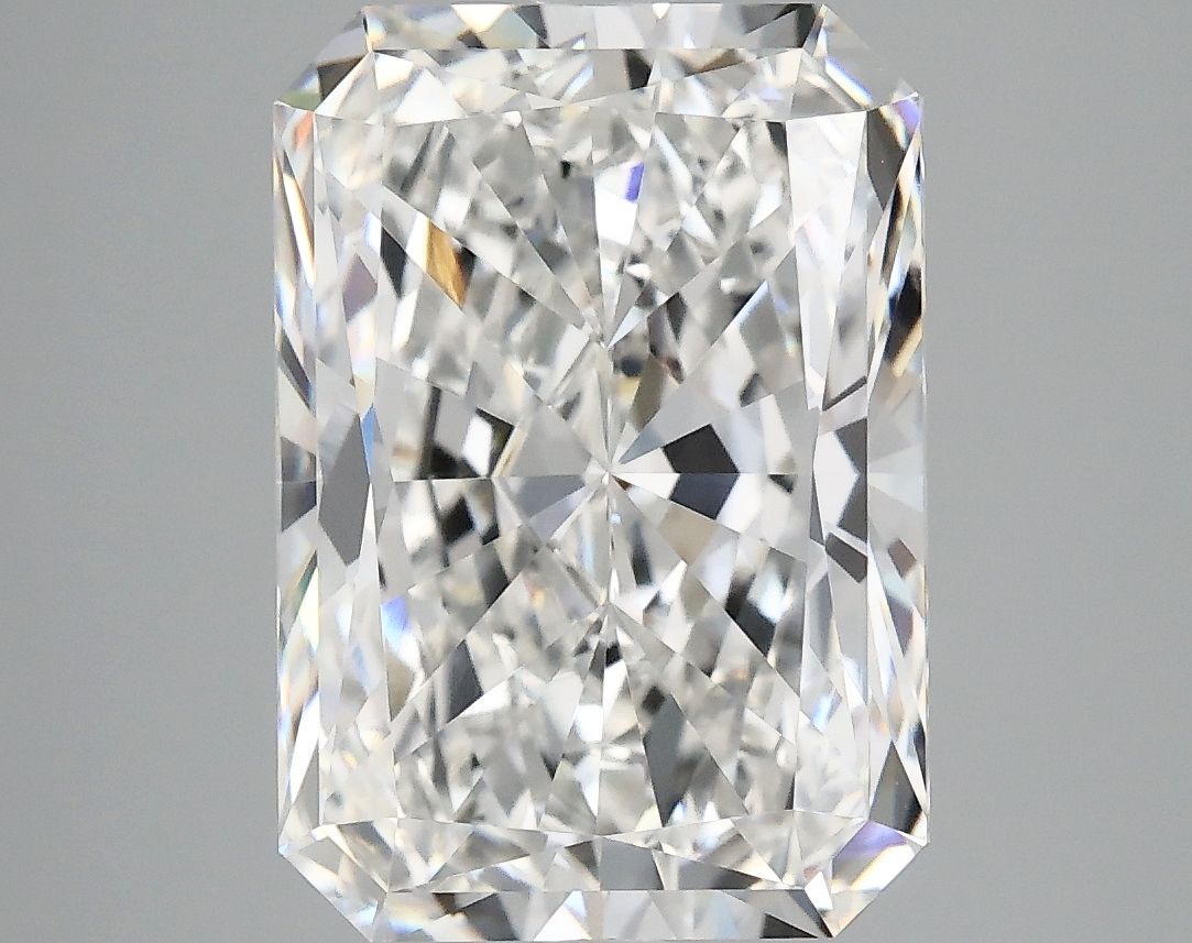 5.07 ct. radiant Lab Grown Diamond front image