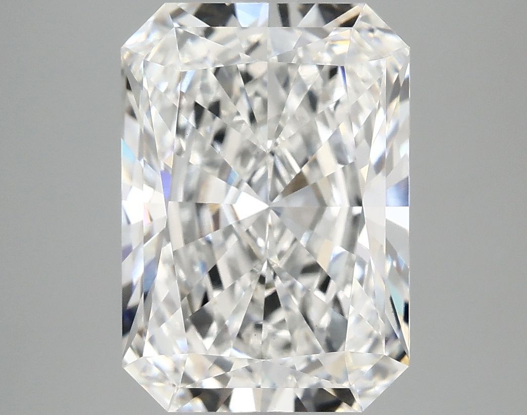4.84 ct. radiant Lab Grown Diamond front image