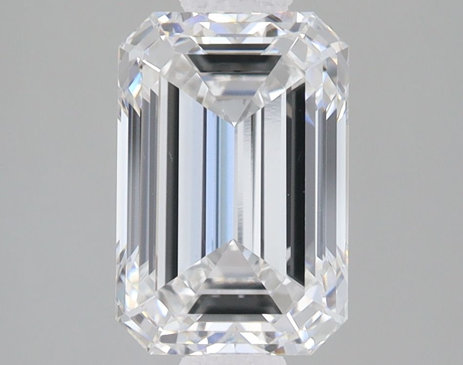 2.91 ct. emerald Lab Grown Diamond front image