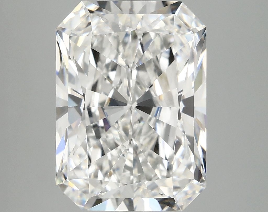 4.92 ct. radiant Lab Grown Diamond front image