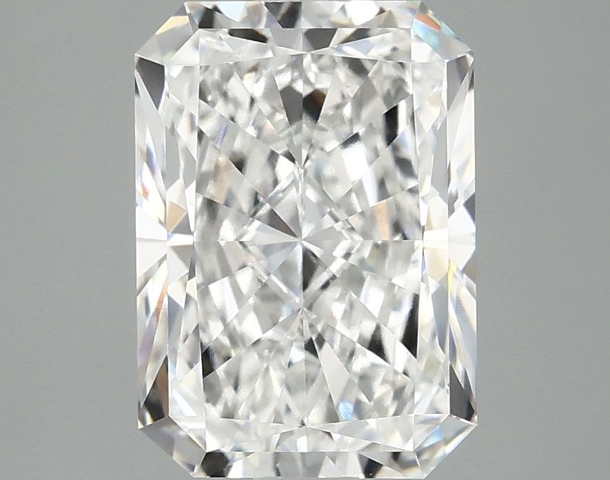 2.91 ct. radiant Lab Grown Diamond front image
