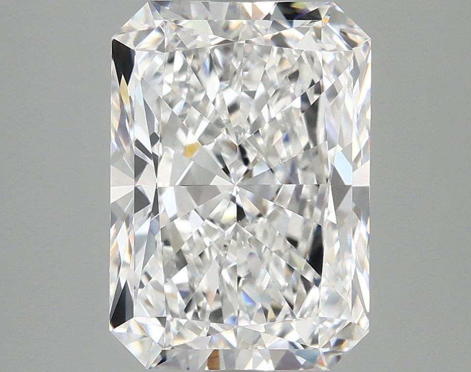4.08 ct. radiant Lab Grown Diamond front image