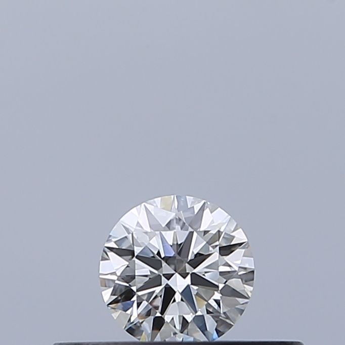 0.18 Carat Round Diamond E VVS2