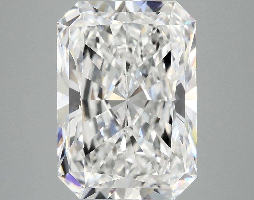 5.08 ct. radiant Lab Grown Diamond front image