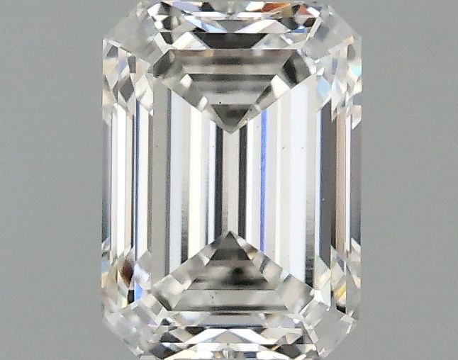 1.04 ct. emerald Lab Grown Diamond front image
