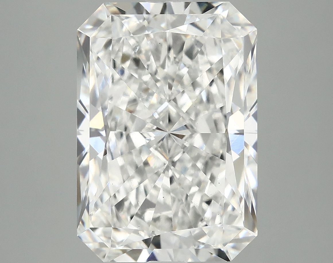 4.89 ct. radiant Lab Grown Diamond front image