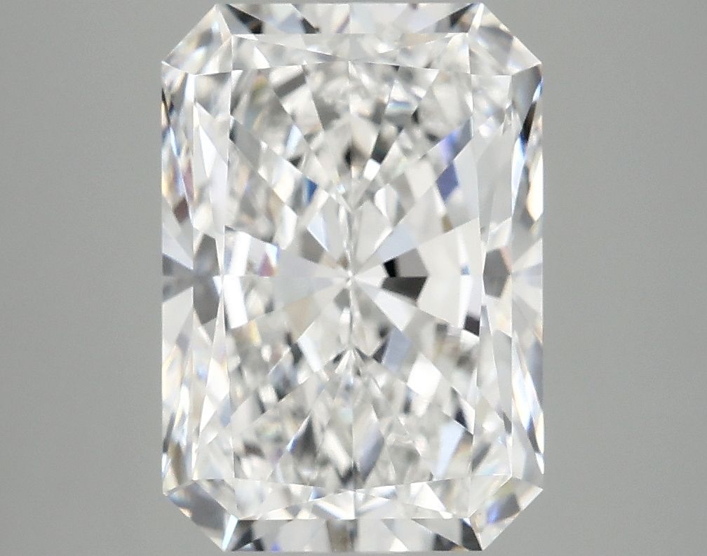4.24 ct. radiant Lab Grown Diamond front image