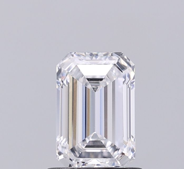 1.08 ct. emerald Lab Grown Diamond front image