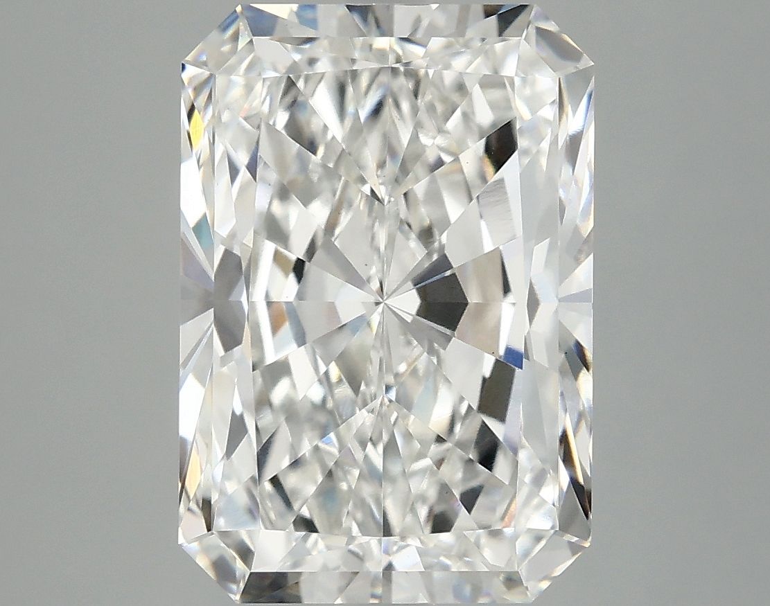 4.89 ct. radiant Lab Grown Diamond front image