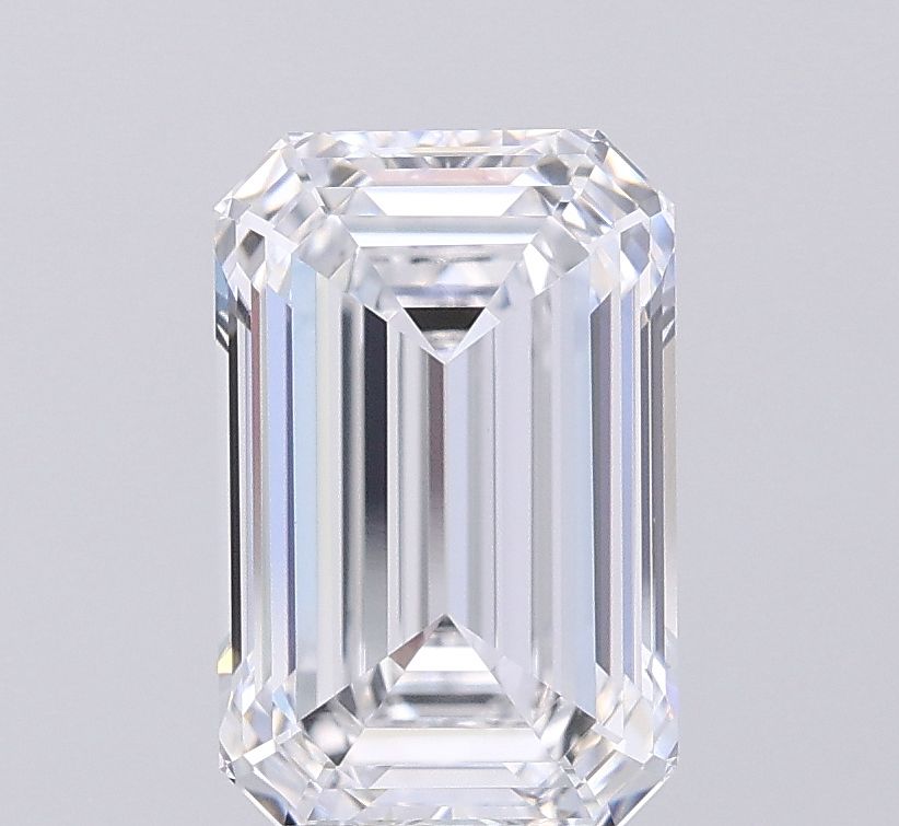 3.03 ct. emerald Lab Grown Diamond front image