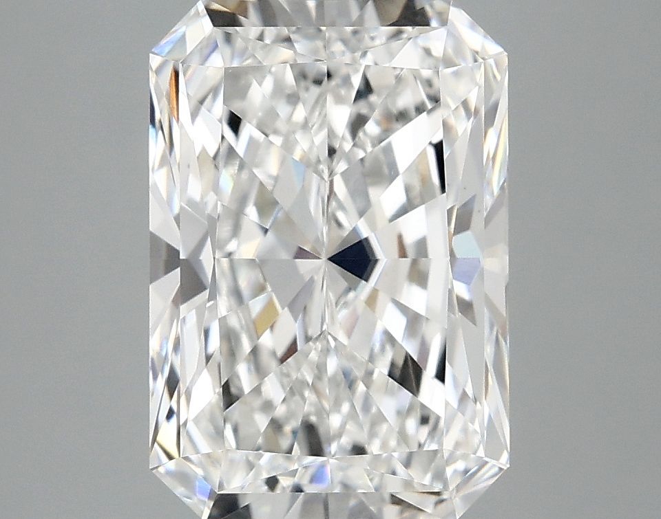 3.98 ct. radiant Lab Grown Diamond front image