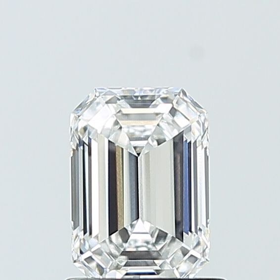 1.1 ct lab-grown Emerald Diamond