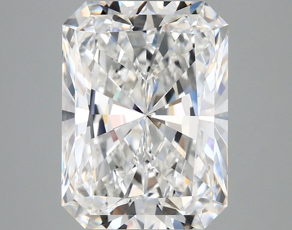 5.07 ct. radiant Lab Grown Diamond front image