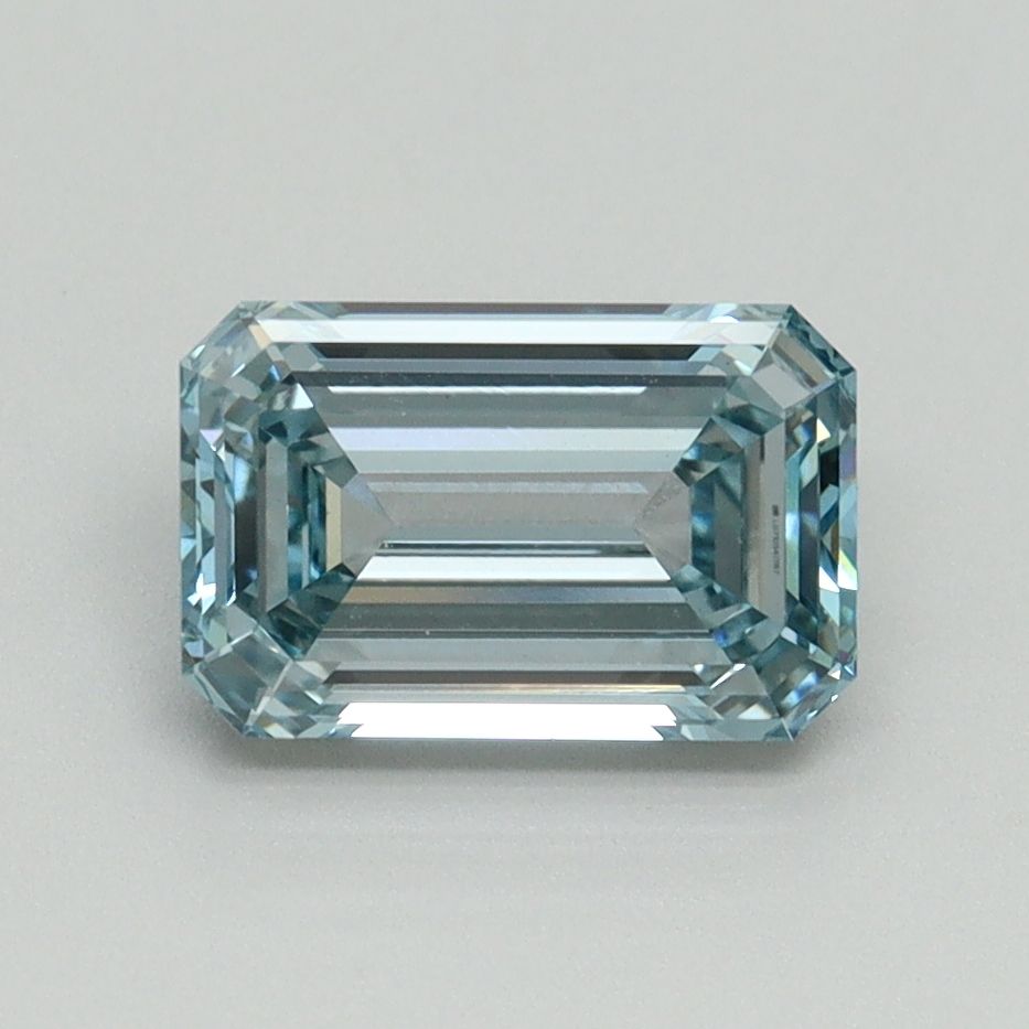 1.54 ct. emerald Lab Grown Diamond front image