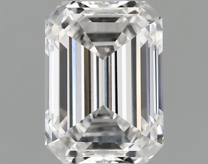 1.05 ct. emerald Lab Grown Diamond front image