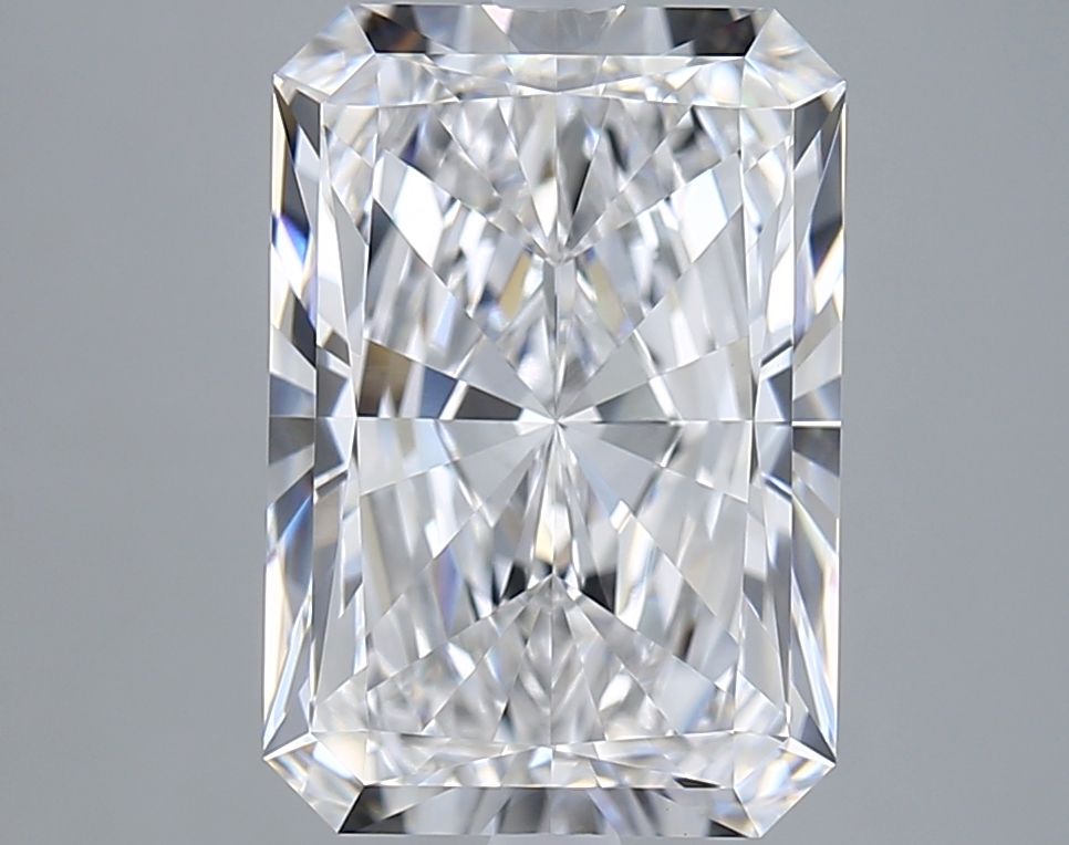 5.01 ct. radiant Lab Grown Diamond front image